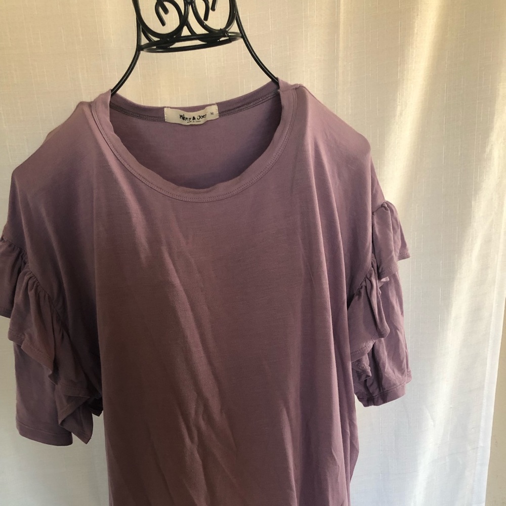 LAVENDER TOP - Picture 2 of 3